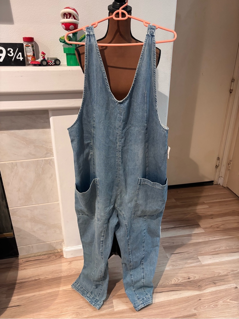 Free People High Roller Jumpsuit/ Overalls light blue denim SZ L NWT - Picture 5 of 9